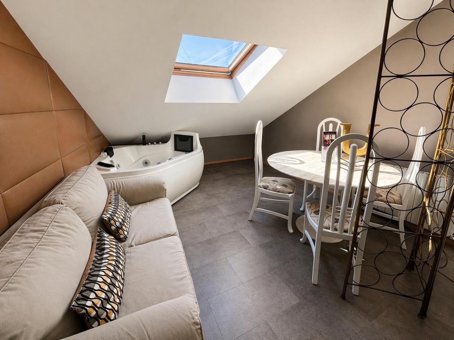 Abalu Collection Suites Gran Via — Photos 2